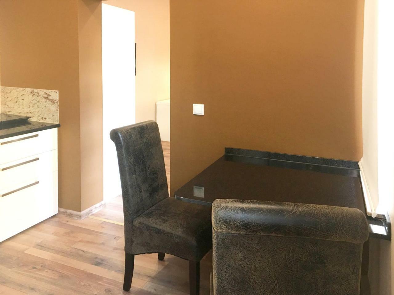 Apartments Roehrstrasse Ваймар Екстериор снимка